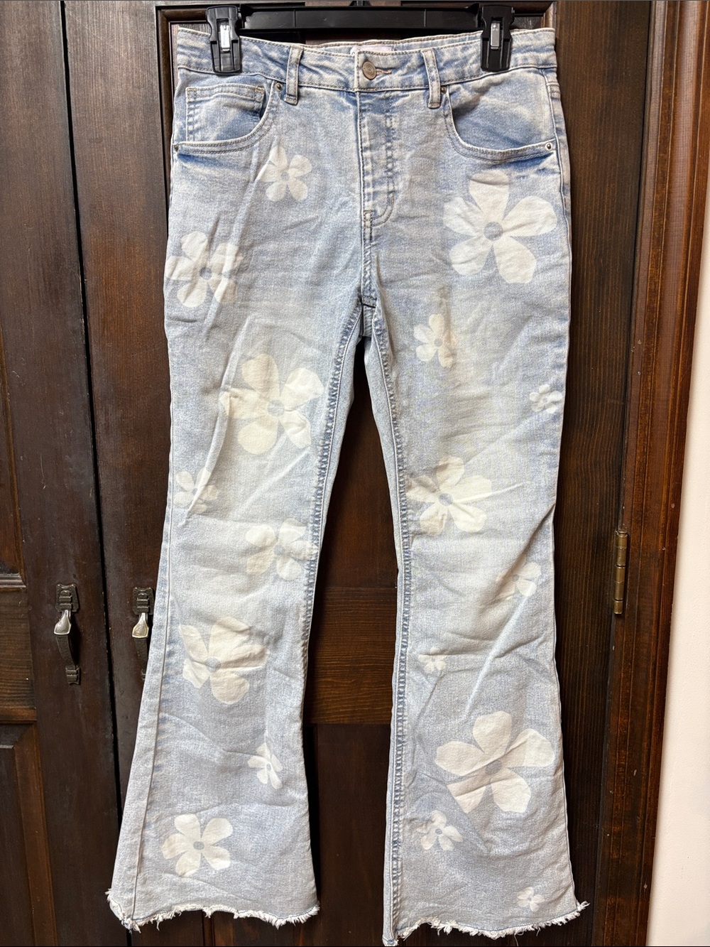 EUC Sz 16 girls Light Blue Floral Print bootcut Jeans
